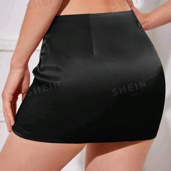 Satin Mini Skirt - Picture 3 of 5